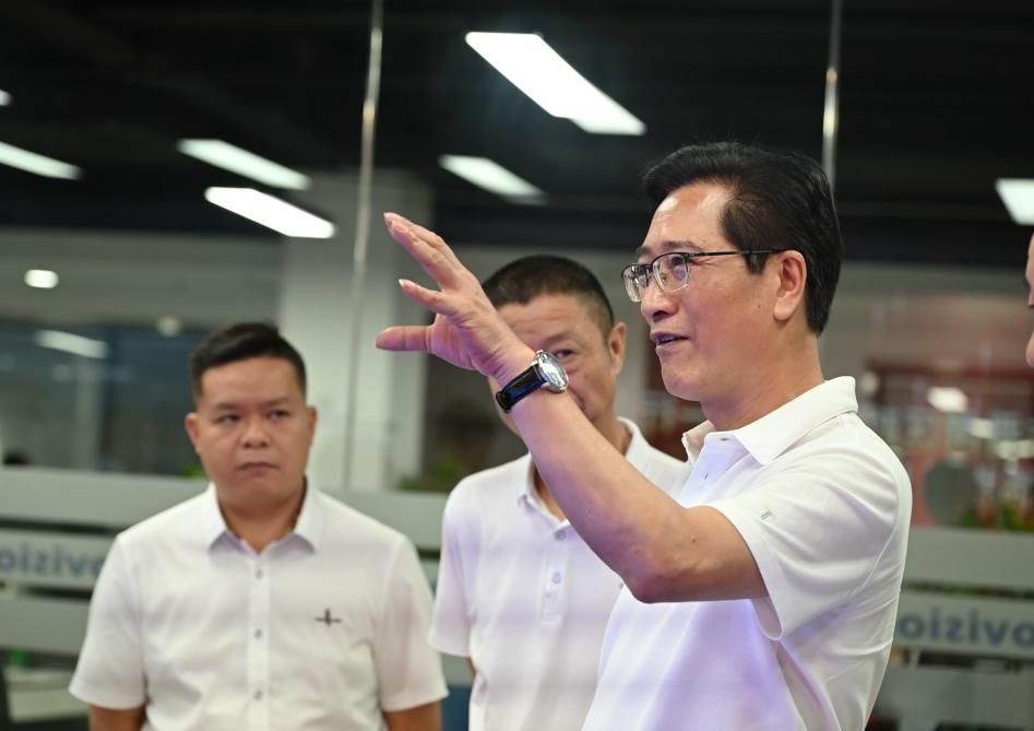 廣州市番禺區(qū)政協(xié)考察組一行赴航譜時(shí)代